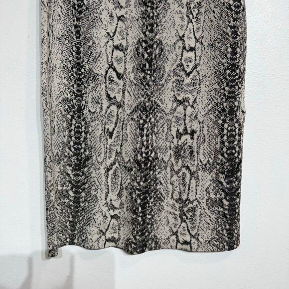 St. John Python Print Midi Skirt Sz 12 - Picture 4 of 11